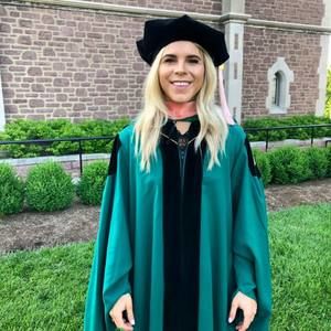 Meet your Posher, Emma